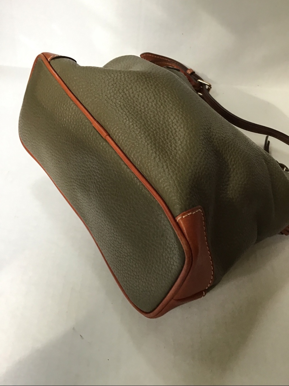 Dooney & Bourke Green Pebble Leather Crossbody with Brown Trim - Picture 6 of 14